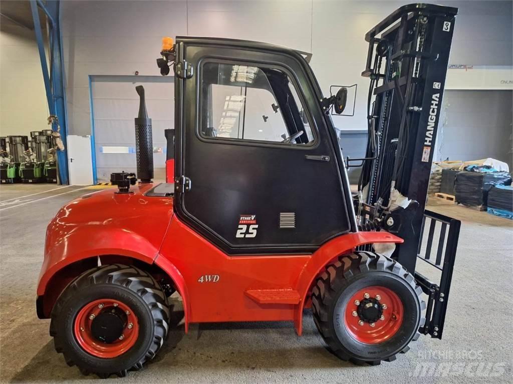 Hangcha TT25-4 Terrenggående gaffeltruck