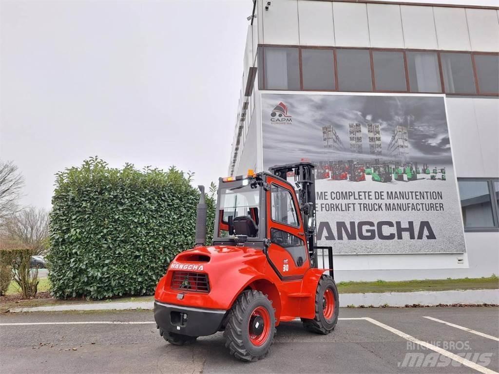 Hangcha TT30-4 Terrenggående gaffeltruck