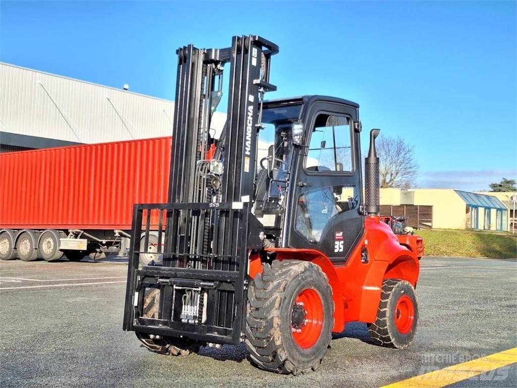 Hangcha TT35-2 Terrenggående gaffeltruck