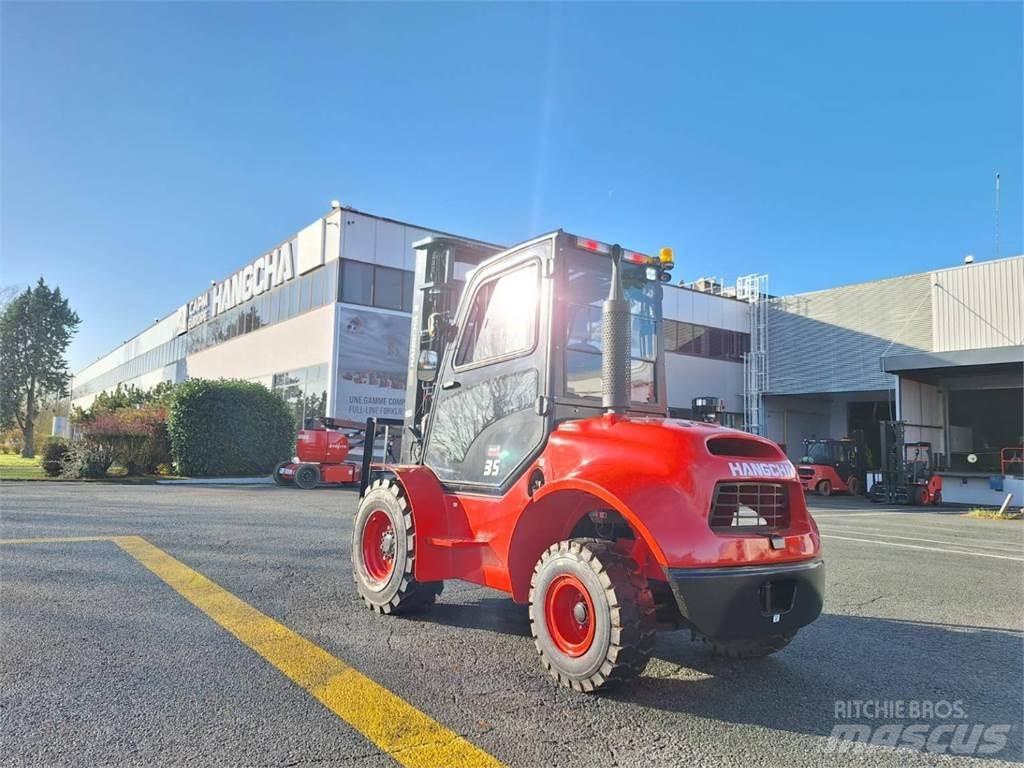 Hangcha TT35-2 Terrenggående gaffeltruck