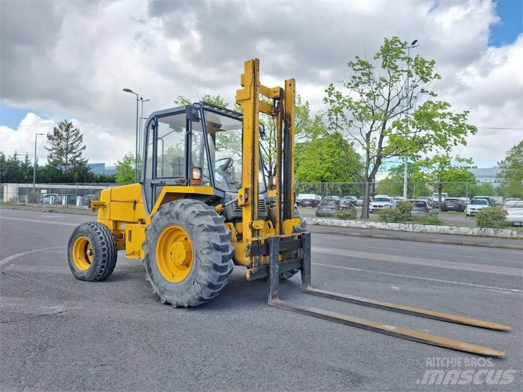 JCB 930-2 Terrenggående gaffeltruck