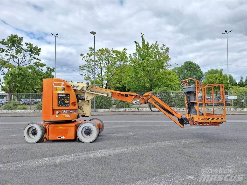 JLG E300AJP Andre personløftere og plattformer