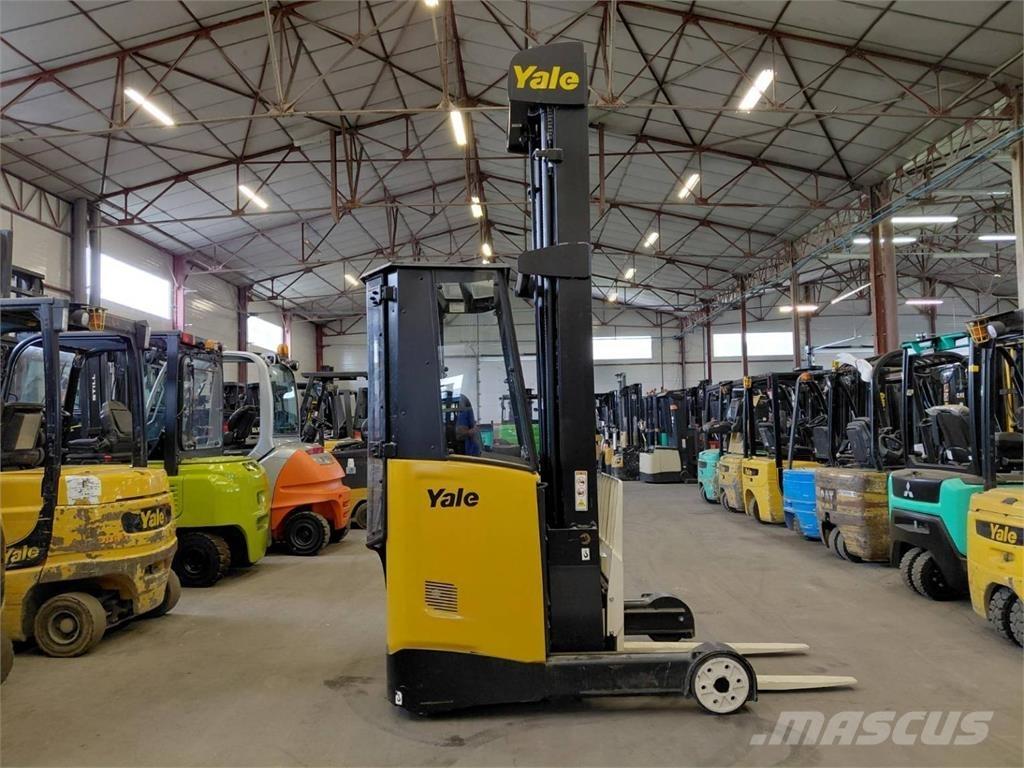 Yale MR14 Skyvemasttruck