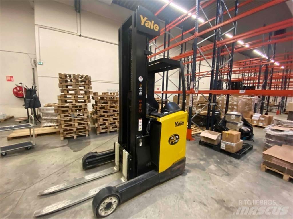 Yale MR14 Skyvemasttruck