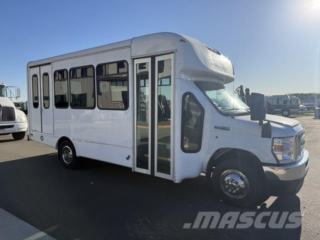 Ford STARCRAFT BUS Andre busser