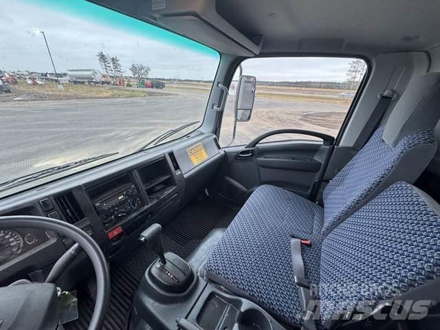 Isuzu NPR HD Andre varebiler