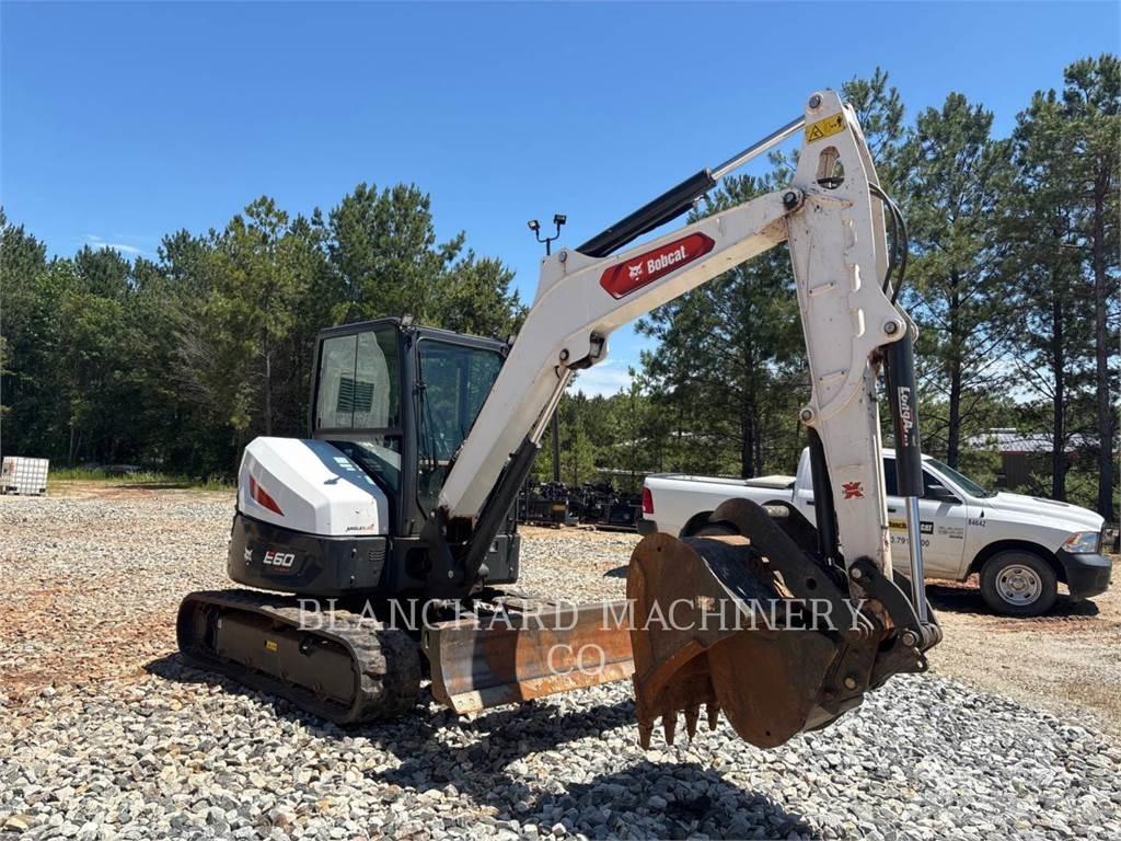 Bobcat E60 Beltegraver
