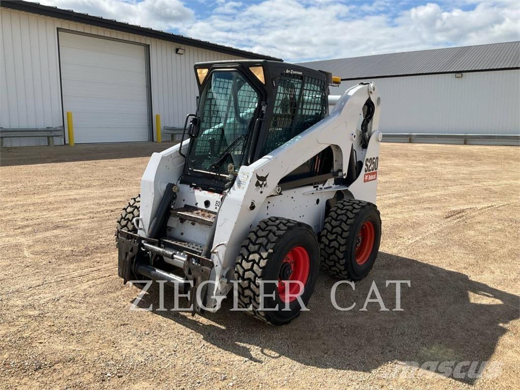 Bobcat S250 Kompaktlastere