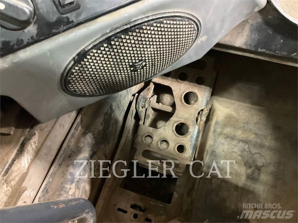 Bobcat T595 Beltelastere