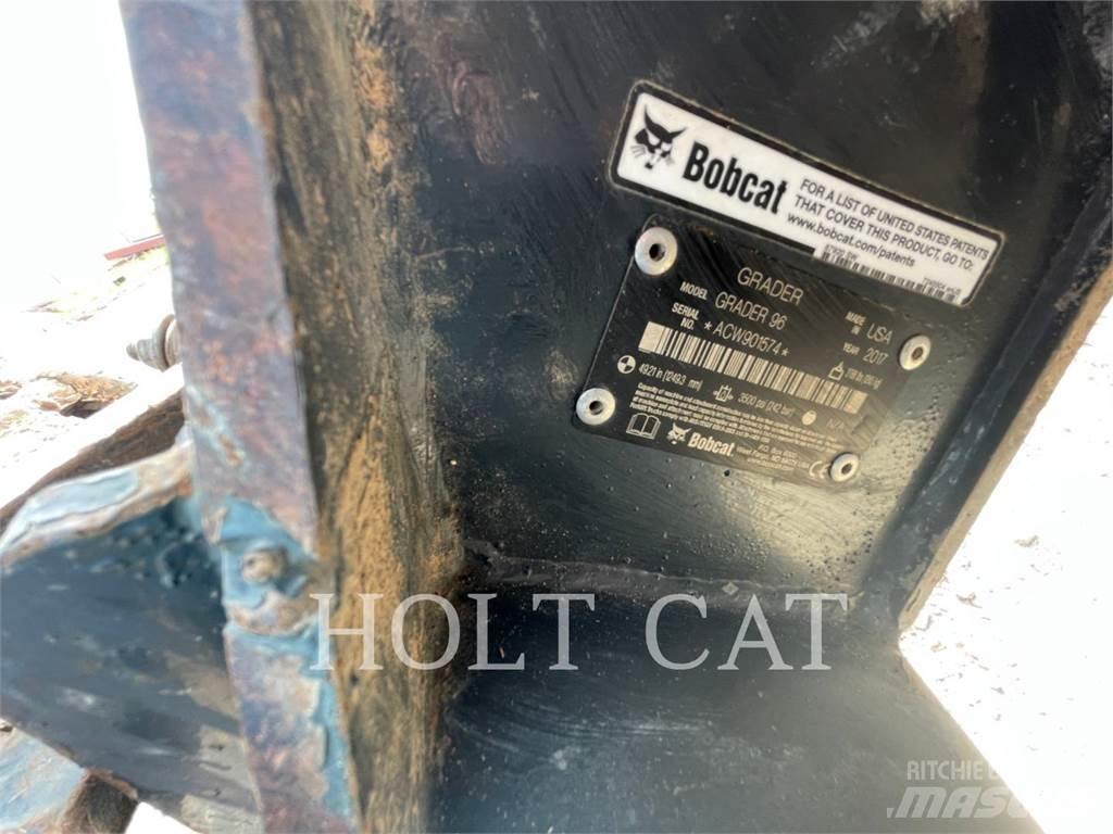 Bobcat T66 Beltelastere