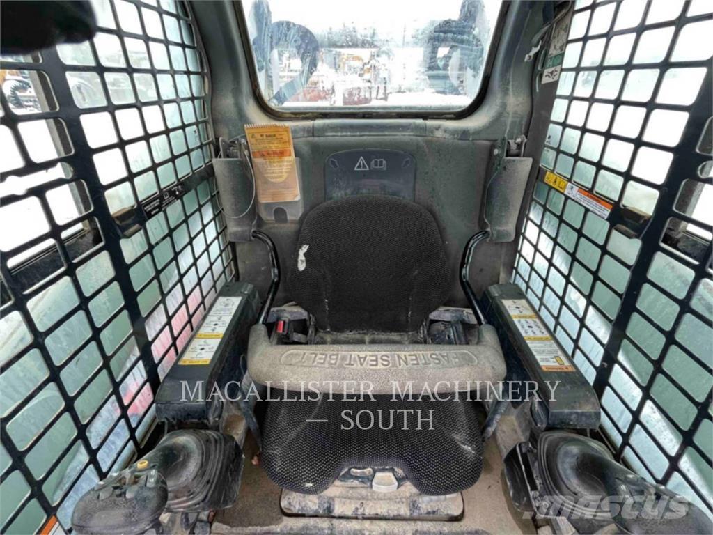 Bobcat T740 Beltelastere