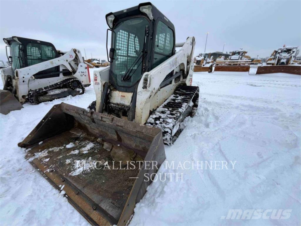 Bobcat T740 Beltelastere