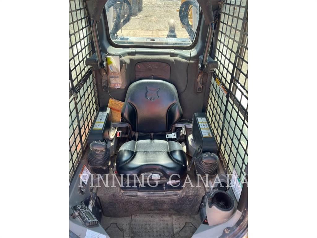 Bobcat T870 Beltelastere