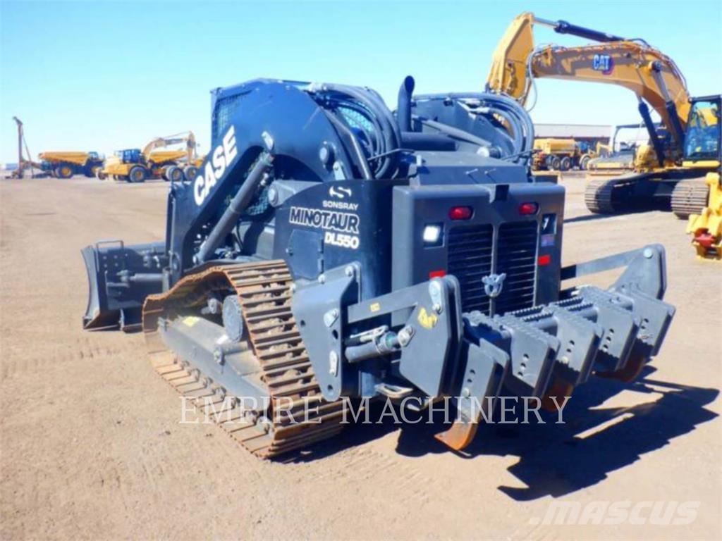 CASE DL550 Kompaktlastere