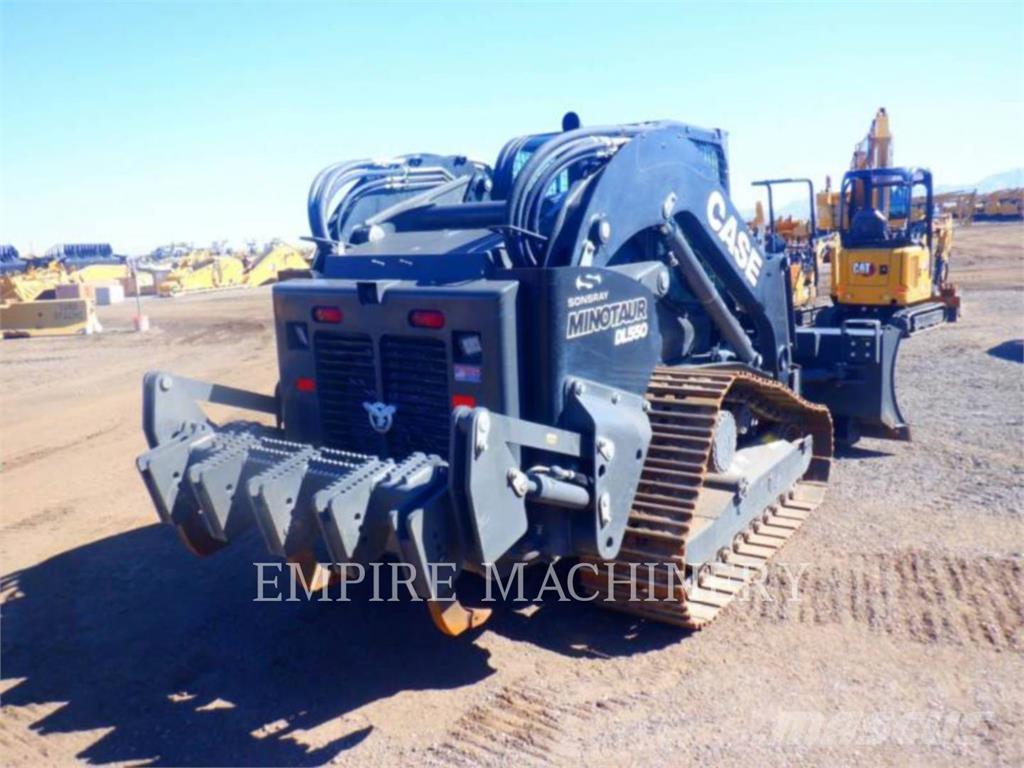 CASE DL550 Kompaktlastere