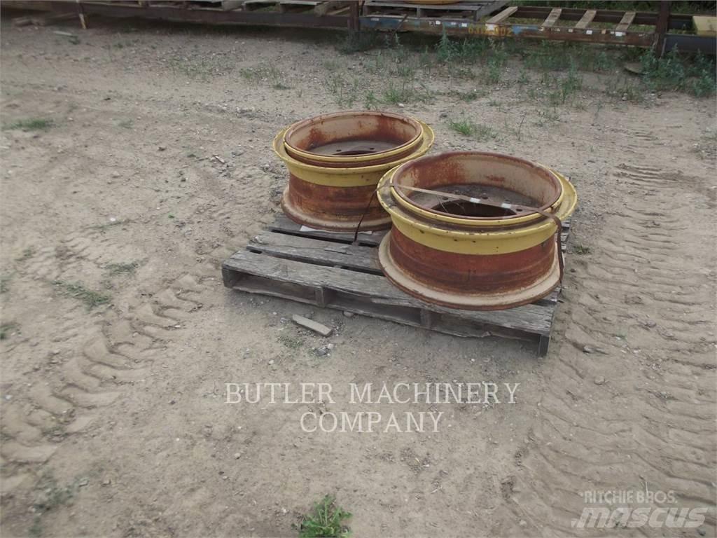 CAT 10.00X24 RIMS (2) Dekk, hjul og felger