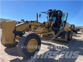 CAT 120 Veihøvler