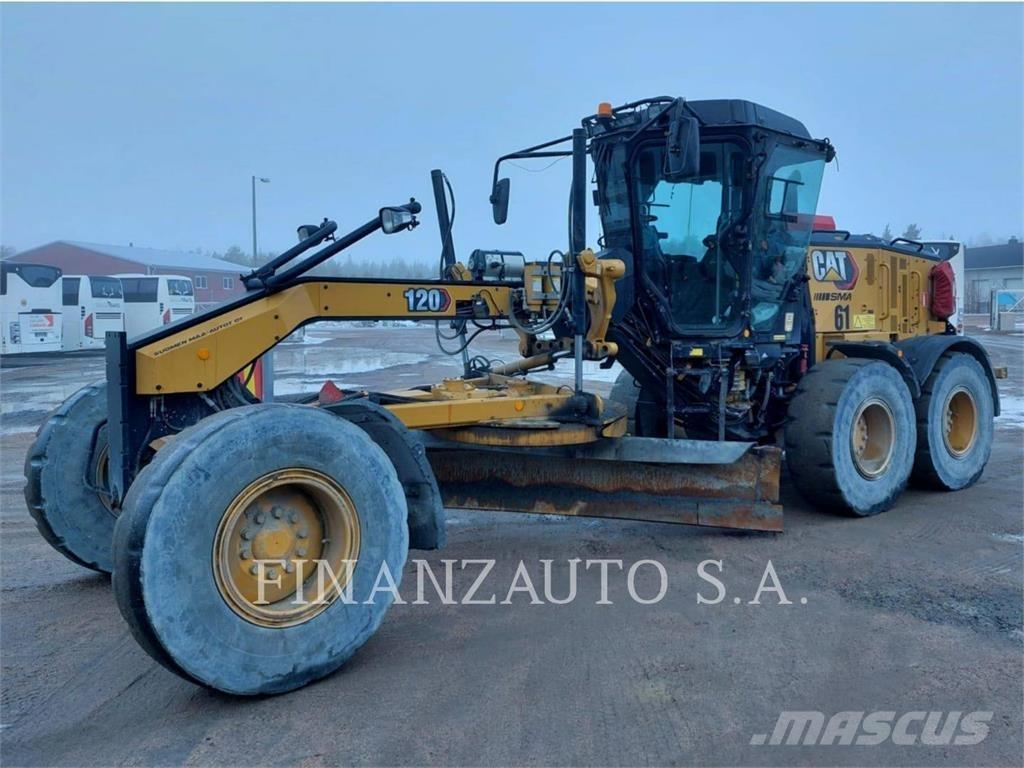 CAT 120 Veihøvler