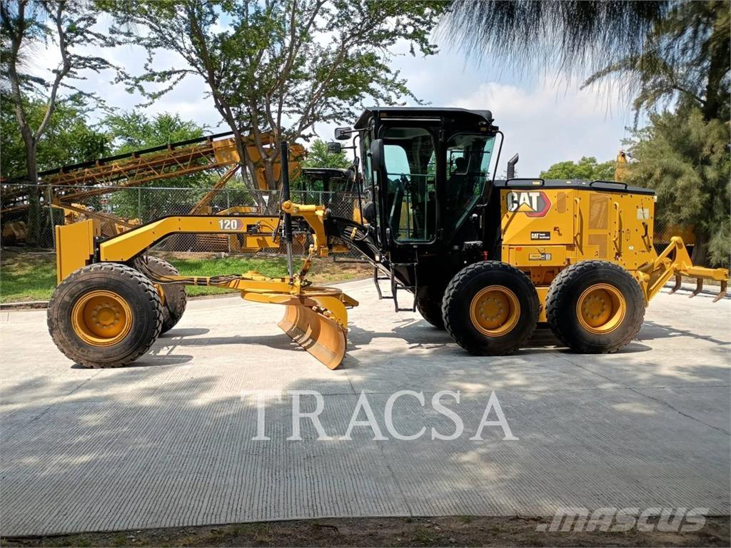 CAT 120 Veihøvler
