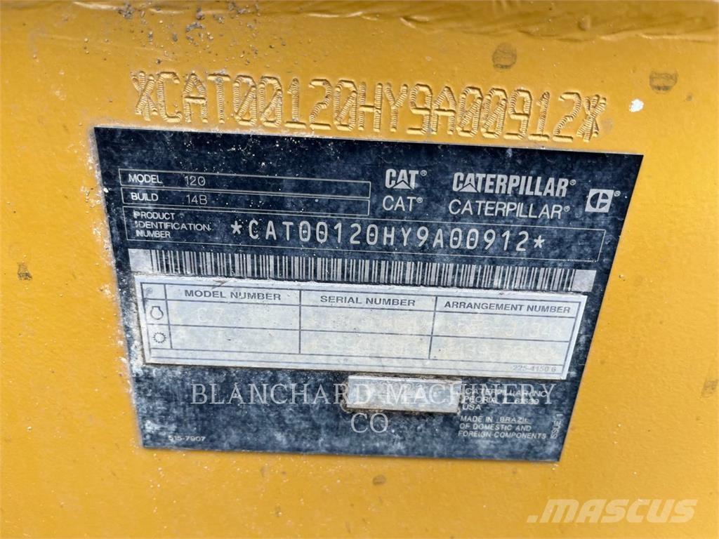 CAT 120 Veihøvler
