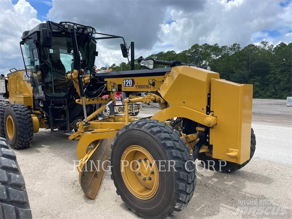 CAT 120 AWD CS Veihøvler