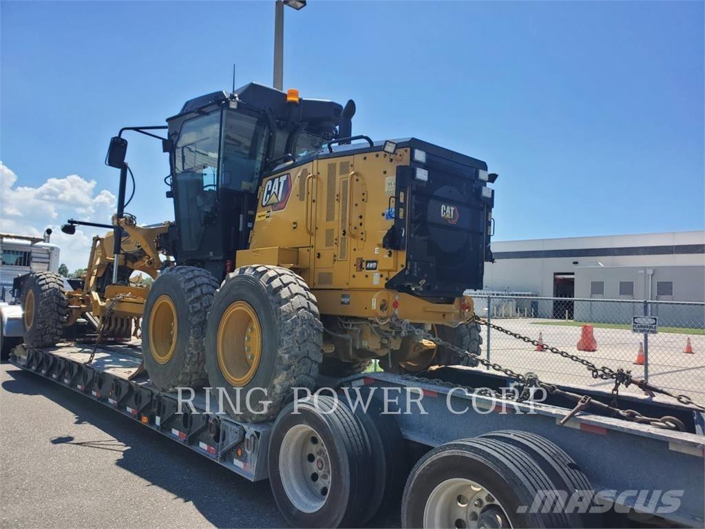 CAT 120 AWD CS Veihøvler
