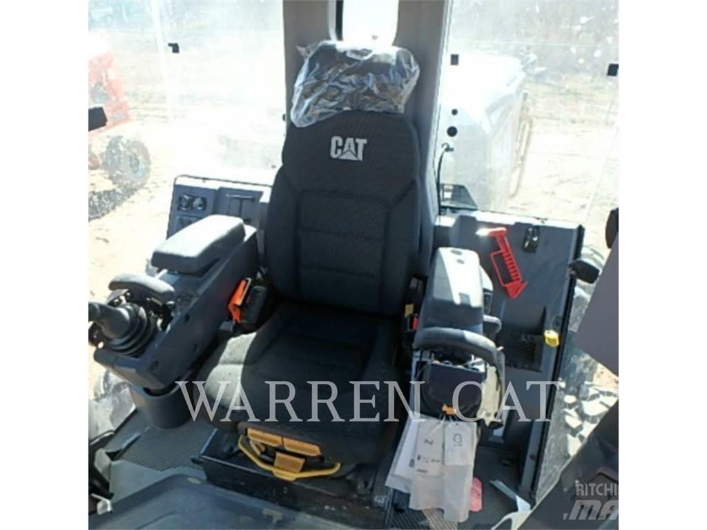 CAT 120 JY Veihøvler