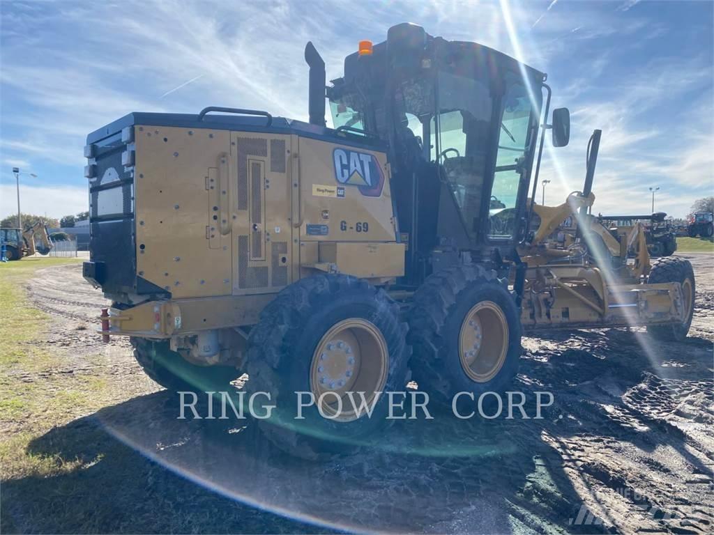 CAT 120 LVR Veihøvler