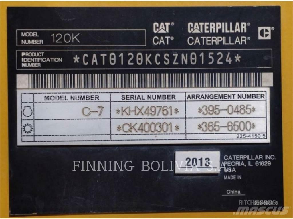 CAT 120K Veihøvler