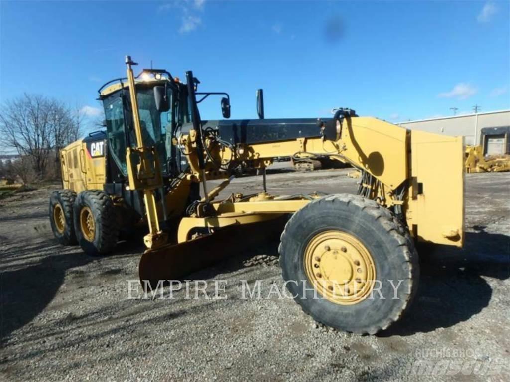 CAT 120M2 AWD Veihøvler