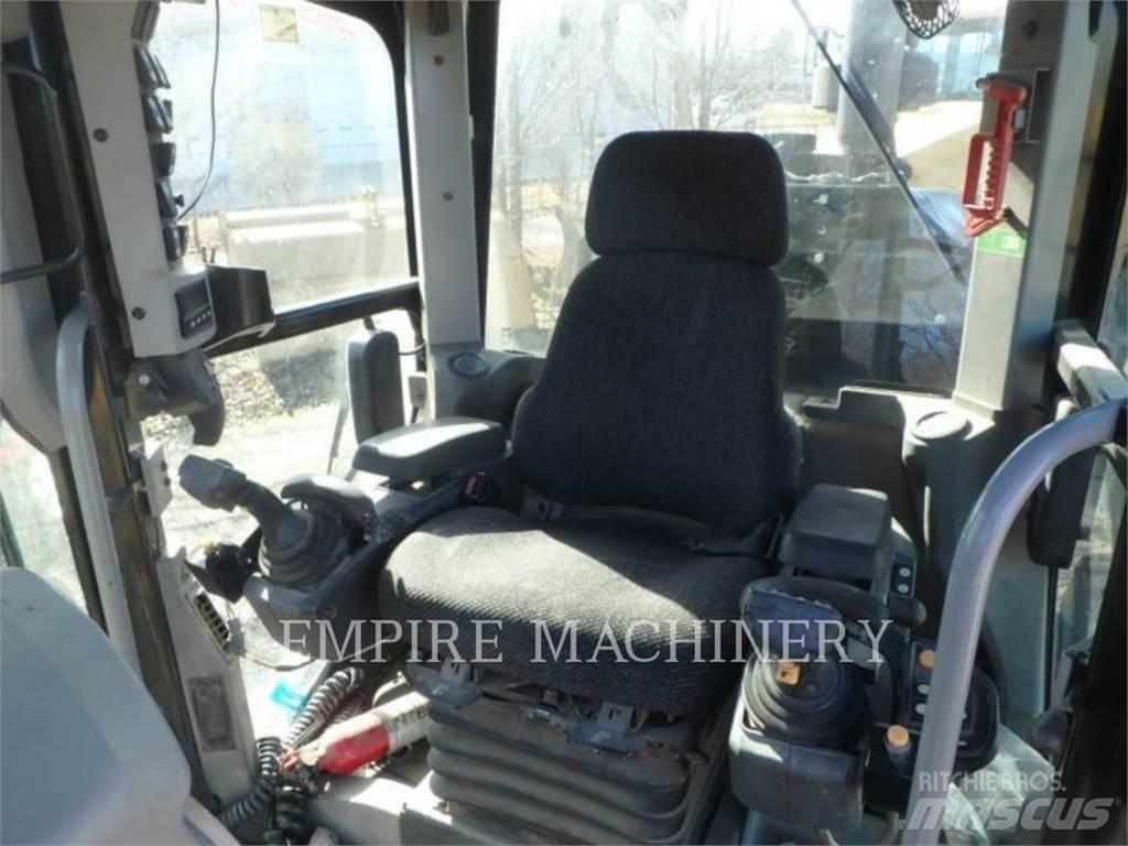CAT 120M2 AWD Veihøvler
