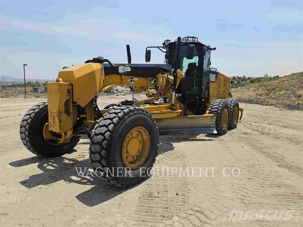 CAT 120M2 AWD Veihøvler