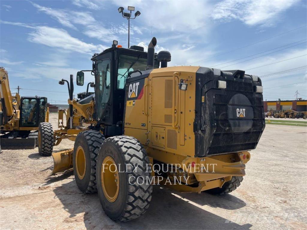 CAT 120M2AW Veihøvler