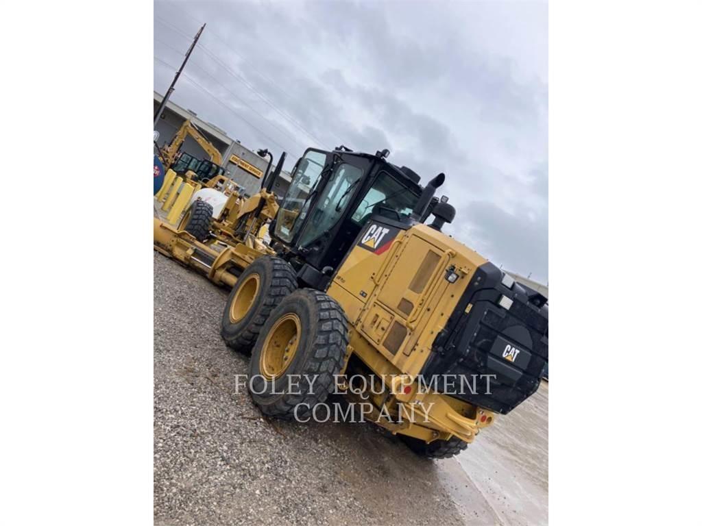CAT 120M2AWD Veihøvler