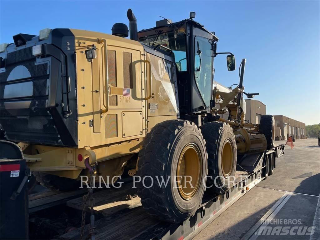 CAT 120M2T4 Veihøvler