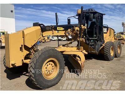 CAT 12M Veihøvler
