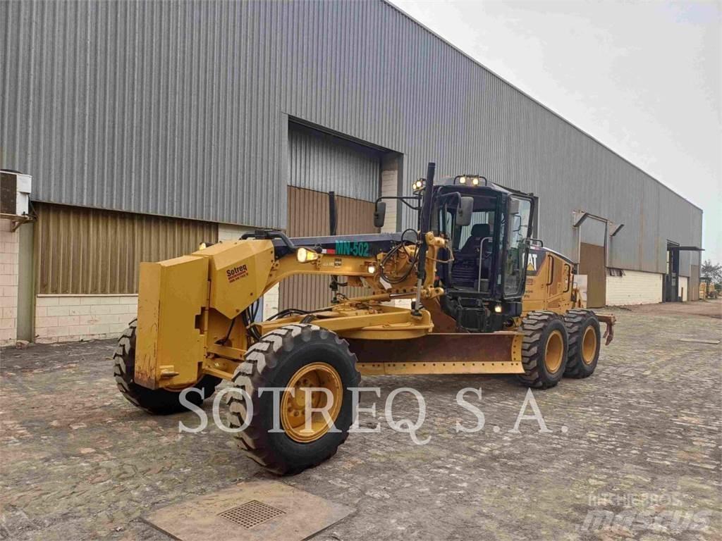 CAT 12M Veihøvler