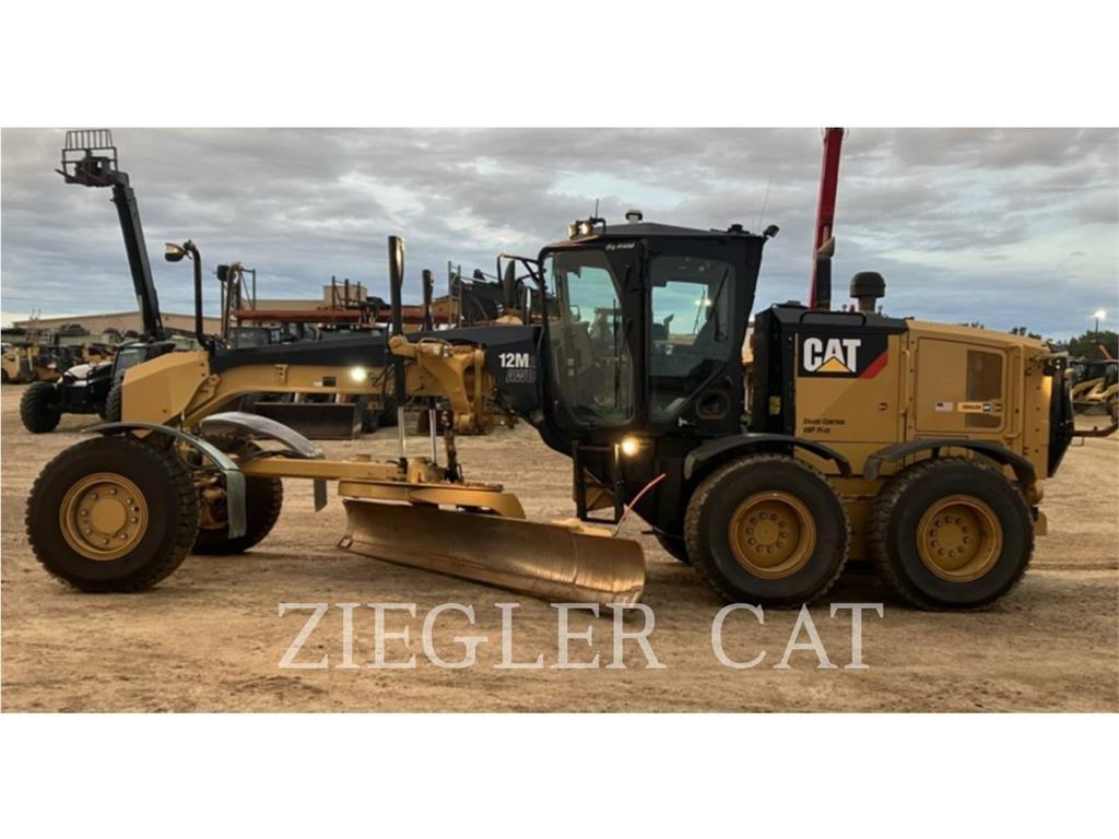 CAT 12M2AWD Veihøvler