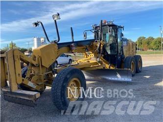 CAT 12M3 Veihøvler