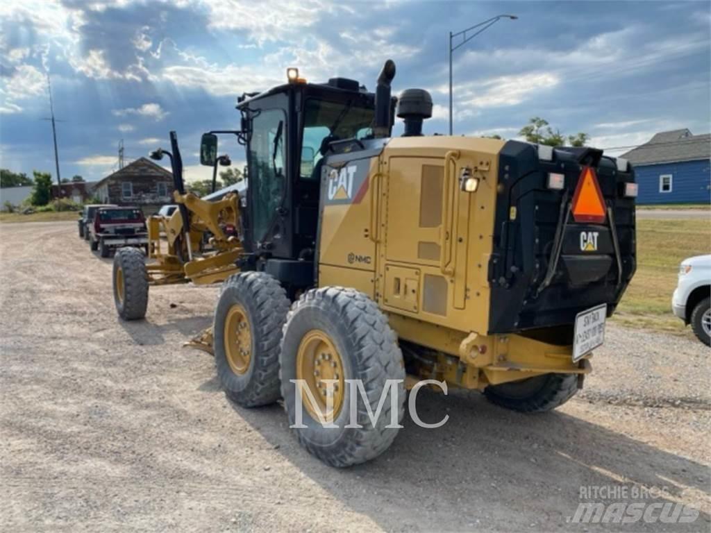 CAT 12M3 Veihøvler