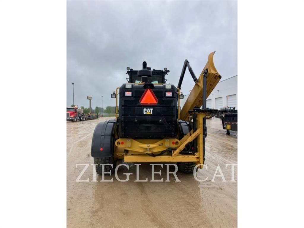 CAT 12M3 Veihøvler