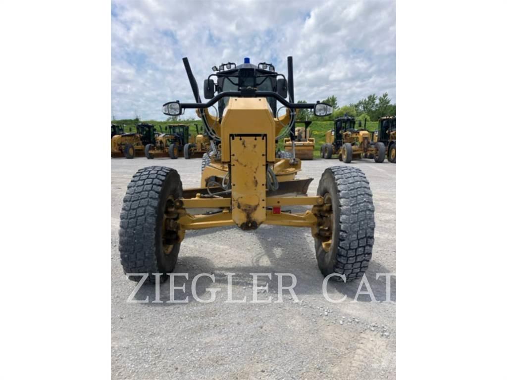 CAT 12M3 Veihøvler