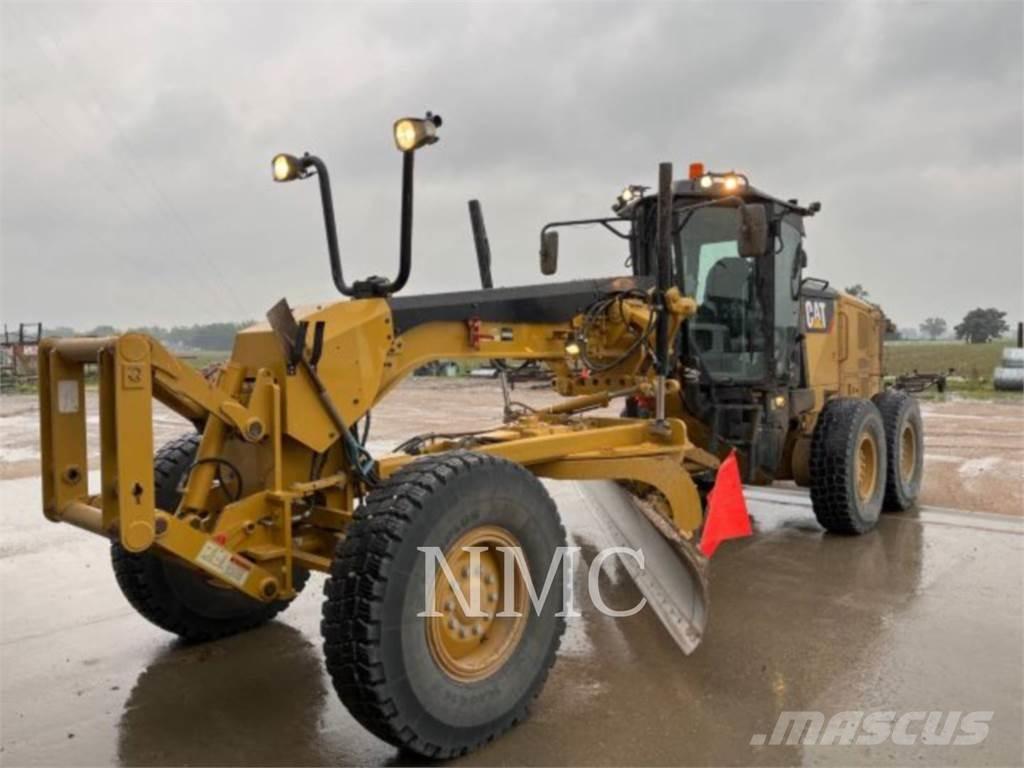 CAT 12M3 Veihøvler