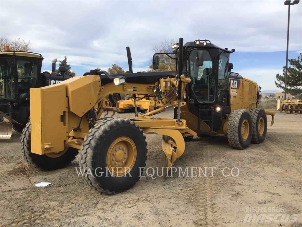 CAT 12M3 Veihøvler