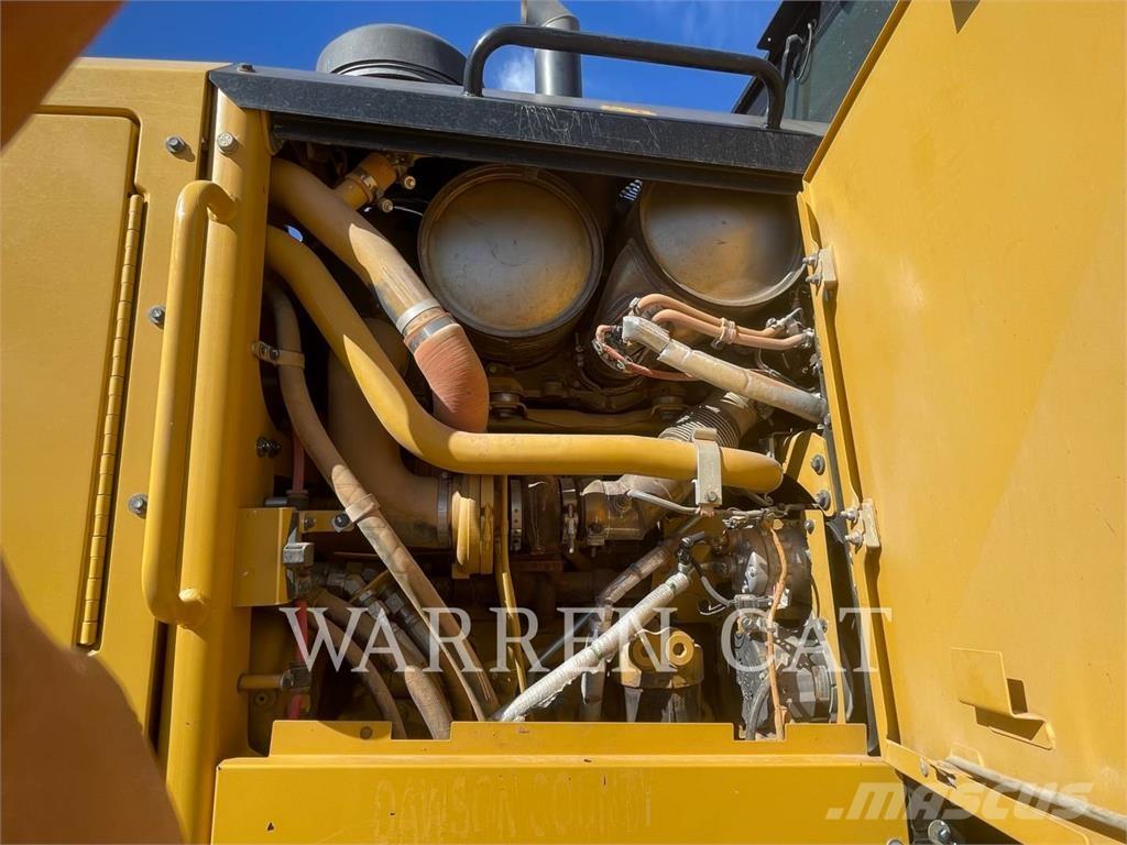 CAT 12M3 AWD Veihøvler