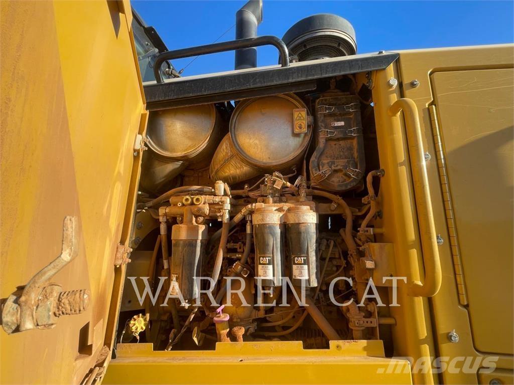 CAT 12M3 AWD Veihøvler