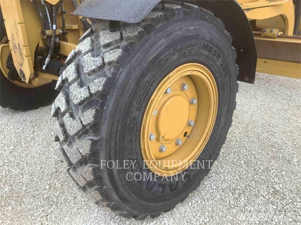 CAT 12M3AW Veihøvler