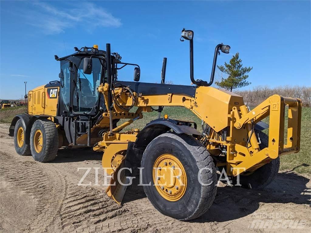 CAT 12M3AWD Veihøvler