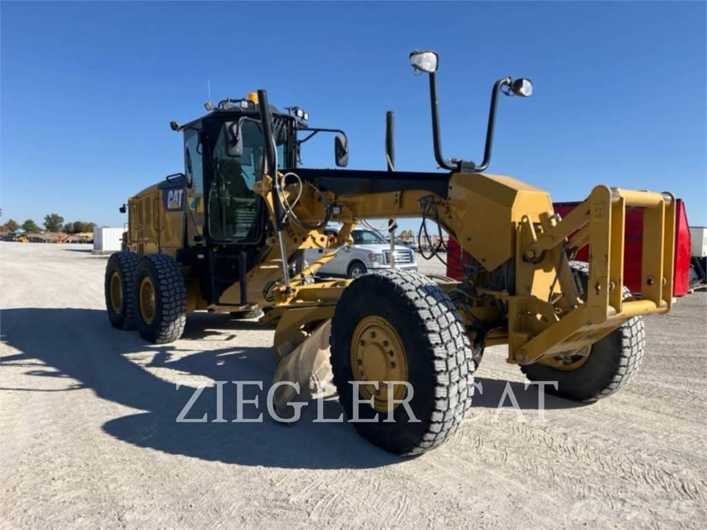 CAT 12M3AWD Veihøvler