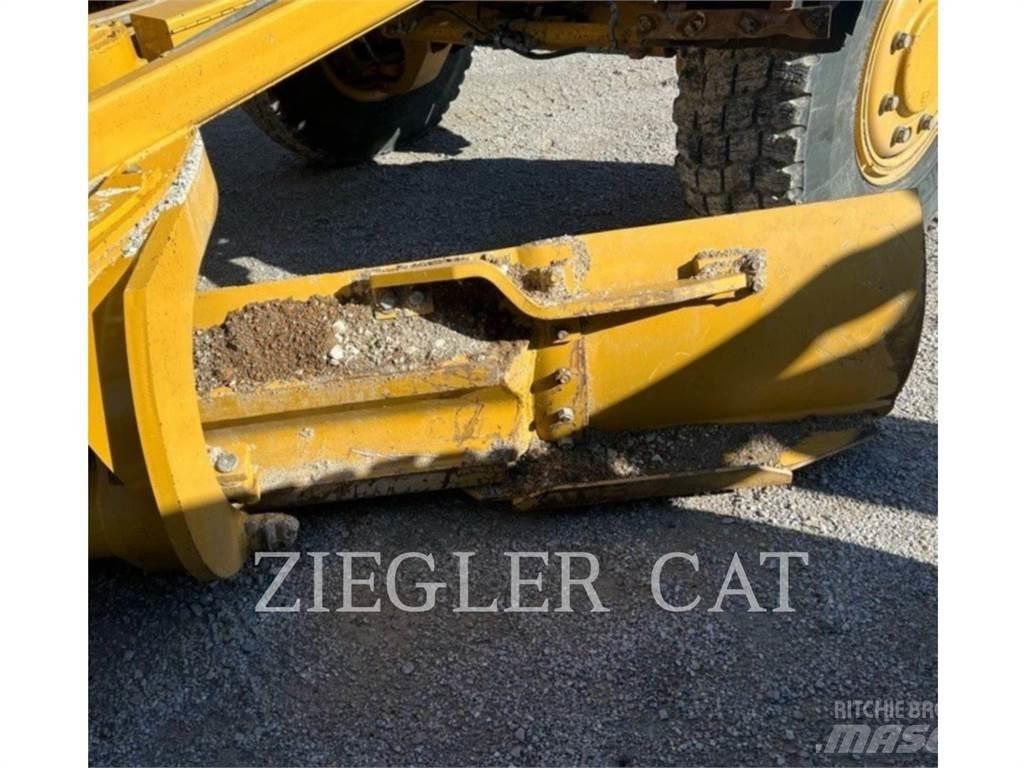 CAT 12M3AWD Veihøvler